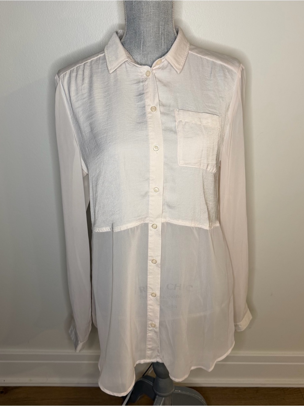Free people Ivory Long-Sleeve Button-Up Shirt with tuxedo back, sheer , M new